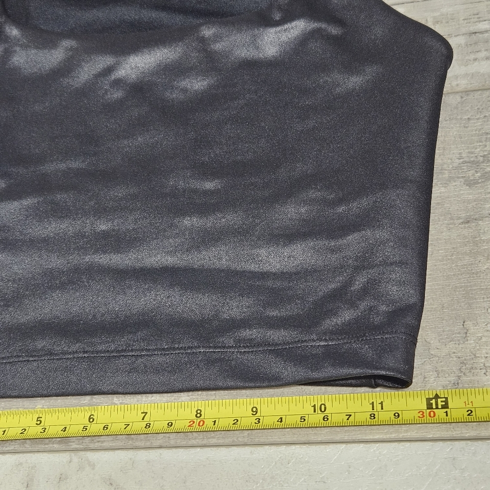 Fabletics Black Anywhere Shine Built-In Bra Tank XS - Picture 4 of 8